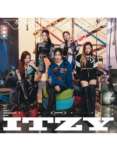 [Japanese Edition] ITZY 1st Single Album - Voltage (Standard Edition) CD