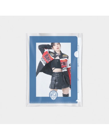 LEE CHAE YEON UNI-CHAERISH Goods - DANCE CLUB APPLICATION FORM & L-HOLDER SET