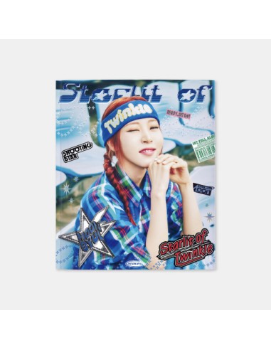 [Pre Order] MOON BYUL Starlit of Twinkle Goods - PHOTOBOOK