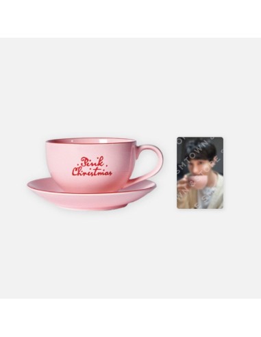 [Pre Order] KANGTA 2024 PINK CHRISTMAS CUP & SAUCER SET